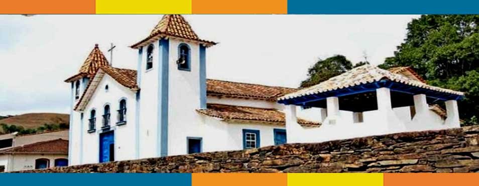 Patrimônio: Cansados de esperar, fiéis encaram obra de emergência em igreja do século 18